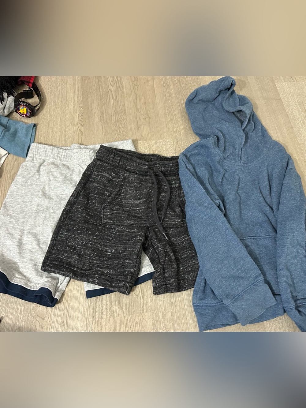 GAP Gray Pullover Hoodie with Black Heather Shorts